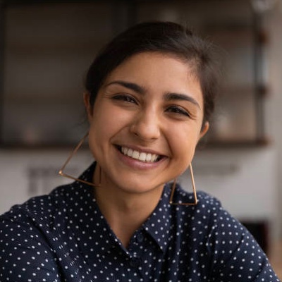 Testimonial Avatar 6